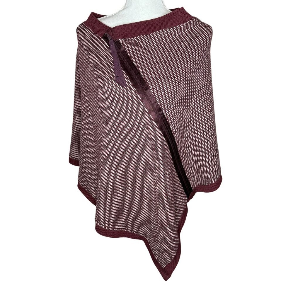 Lululemon On The Go Poncho Wool Burgundy O/S Zippered Cozy Comfy Cape Scarf